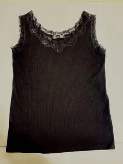 ブラックリブ編みタンクトップ
