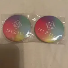 niziu 缶バッジ メキハピ ランダム ロゴ