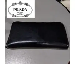 PRADA ブラックレザー 長財布