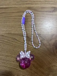 【美品】東京ディズニーリゾート　ミニーちゃん　光るペンダントライト　光るおもちゃ