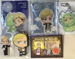 まとめ売り 進撃の巨人 エルヴィン アクスタ キーホルダー カード