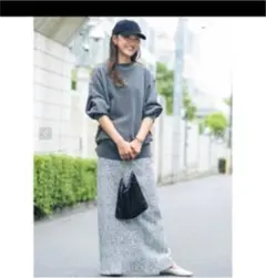 送料無料！ユナイテッドアローズビューティ&ユース 小花柄ロングスカート