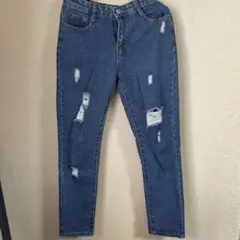 美品　ダメージスキニーデニム　Mサイズ