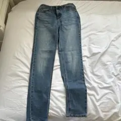 Item thumbnail for item b5e7312a-bf55-4b6a-b70c-13984e17667e