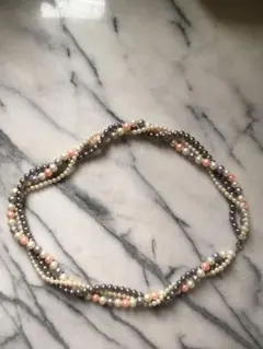 三連パールネックレス