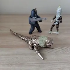 内袋未開封】ウルトラ超獣名鑑 完 カイテイガガン 「海の虹に超獣が