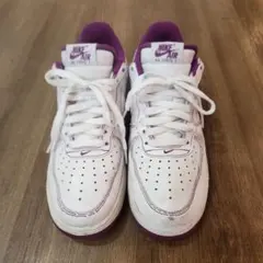 NIKE AIR FORCE 1 ホワイト パープル スニーカー