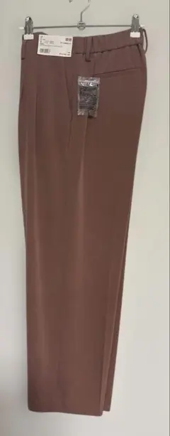 ユニクロ　ドレープリラックステーパーアンクルパンツ　S 新品！