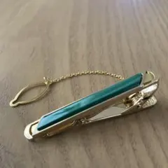 Item thumbnail for item ca2f15d5-1957-4290-bde5-715968e7a64b