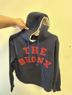 (a3)INGNI ネイビーパーカー THE BRONX刺繍入り