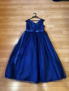 パーティードレス