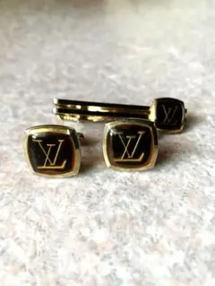 LOUIS VUITTON ルイヴィトン　カフスボタン&ネクタイピンセット LOUIS VUITTON ルイヴィトン カフスボタン&ネクタイピンセット