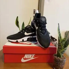 NIKE エアマックス リアクト270 24㎝