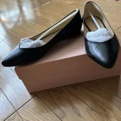 ファビオルスコーニ　フラットパンプス