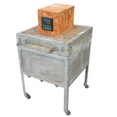 Item thumbnail for item ff75f88a-0f71-43aa-a50e-166a212600b3