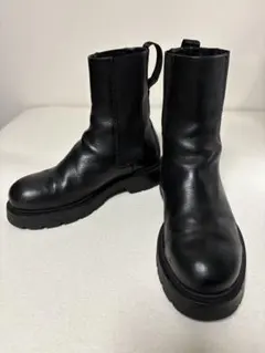 【美品】ZARA レザー サイドゴアブーツ トラックソール　厚底　黒 39