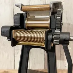 Item thumbnail for item 52144de6-5318-4fb4-9ad1-581bcca94398