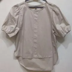 ナノ・ユニバース　ベージュ 半袖シャツ ボタン付き