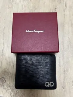 Salvatore Ferragamo 二つ折り財布 レザー メンズのサムネイル