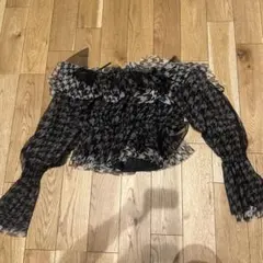 ハウンドトゥース柄シースルーブラウス オフショルのサムネイル