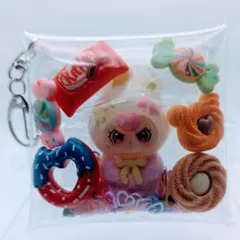 可愛いパープルのうさぎとスイーツセット　アメ・クッキー・ドーナツ・お菓子