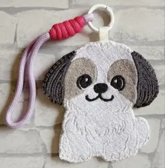 専用　ハンドメイド　刺繍　パピヨン　犬　バッグチャーム　キーホルダー　うちの子 ハンドメイド 刺繍 パピヨン 犬 うちの子 バッグチャーム キーホルダー