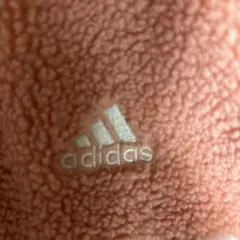 アディダス　フリースボア ルーズフィット ジャケット　サーモンピンク