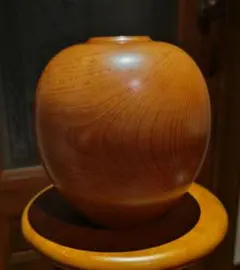 美品】高級 屋久杉 壺 花瓶 飾台付き 樹齢千年 銘木 伝統工芸品 - メルカリ