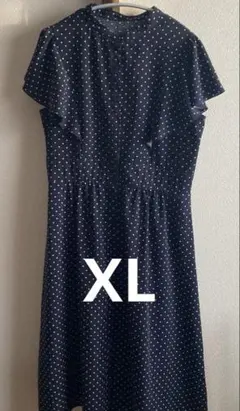 GU　ドットプリントワンピース　ネイビー 水玉 フリル袖　半袖　 XL