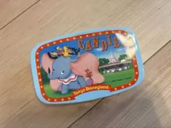 【希少・レア】ダンボ キャンディー缶ディズニー 90年代　レトロ Disneyのサムネイル