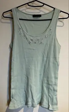 ミントグリーン ビーズ装飾 タンクトップ