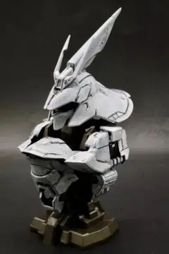 メカニカルバスト　サザビー