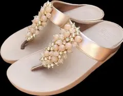 FitFlop トングサンダル ビジュー ベージュピンクのサムネイル