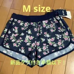 半額以下　新品タグ付　ヨネックス　花柄パンツ　Mサイズ