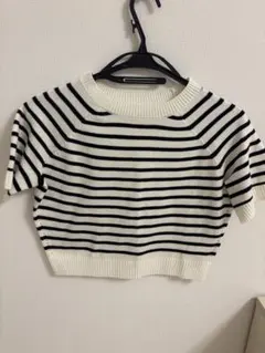 白と黒のストライプ 半袖ニット Sサイズ