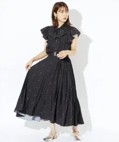 REDYAZEL フリル付きドットブラウス