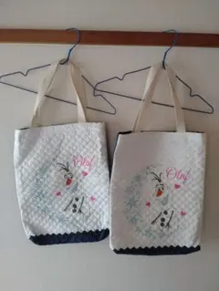 アナ雪 バッグ キルティング 縦長 サブバッグ 手提げ　2個セット