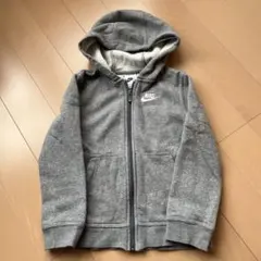 NIKEキッズ グレーパーカー　XS