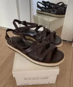 ドゥファミリィ　レザーサンダル（エスパドリーユ）茶色　Sサイズ