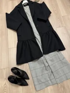 2025年最新】RED VALENTINO チェスターコートの人気アイテム - メルカリ