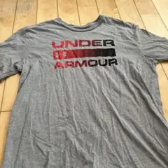 UNDER ARMOUR グレー Tシャツ LG