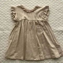 mamaraku 肩フリルワンピース80cm ベージュ