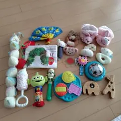 赤ちゃん　おもちゃセット
