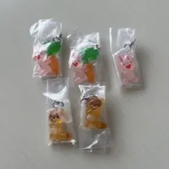 カプセルトイ　めじるしアクセサリー　ノンタン