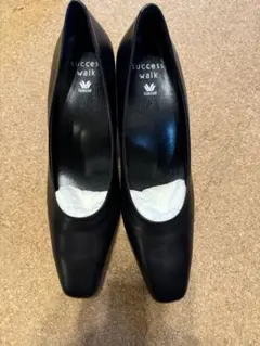 新品success walk ブラックパンプス 24 Cのサムネイル