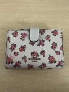 コーチ 二つ折り財布