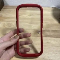 iFace スマホケースiPhone15用 カラー:レッド
