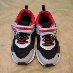 キッズスニーカー