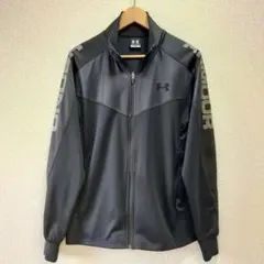 ☆ふ様専用☆アンダーアーマー　ジャージ上着　美品