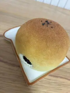 手作りスクイーズ　あんぱん